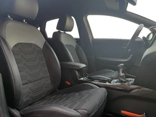 Kia Ceed 1.0T Design Edition | Stoel en stuurverwarming | Dodehoek detectie | Navigatie | Camera | Apple carplay / Android Auto | JBL sound system | / 18