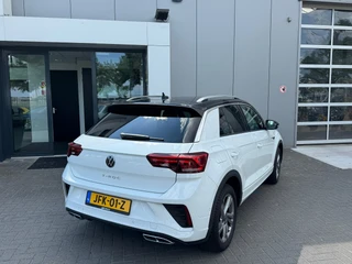 Volkswagen T-ROC 1.5 TSI R-Line Edition * Camera * Massage * Parkeerhulp / 15