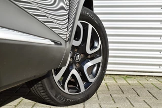 Renault Captur 1.2 TCE AUT. / STOEL VERW. / ECC / PDC / H-LEDERLOOK BEKL. / 5