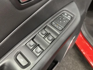 Renault Captur 1.2 TCe Intens NAVI CRUISE ECC TREKHAAK LM. / 17