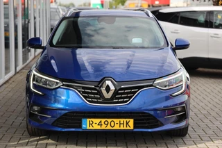Renault Megane Estate 1.6 E-Tech Plug-In Hybrid 160 Intens|Camera|HUD|Keyless|Dodehoek assistentie / 4
