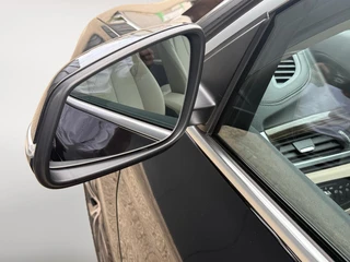 BMW X1 sDrive18i Business Edition Plus | Trekhaak | Leder | Navi | Stoelverwarming | Head-Up Display | Ambient Lighting | NL AUTO | Cruise Control | Climate Control | 12 maanden Bovag garantie | / 23