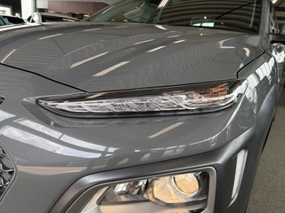Hyundai Kona 1.6 GDi HEV Fashion Automaat  KRELLAUDIO/CAMERA/DODEHOEK/KEYLESS/NAVI/HUD/ADAPT.CRUISE / 63