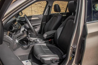 BMW X1 xDrive25e X-line, Pano, Leder, Memory, Head-Up / 10