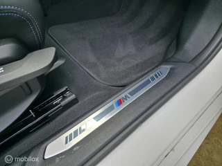 BMW 1 Series 123 xDrive Pano / 360' camera / Navi / 11