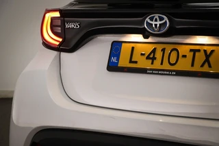 Toyota Yaris 1.5 Hybrid Dynamic | STOELVERWARMING  LED | CIMA | DAB  | APPLE | CAMERA / 21