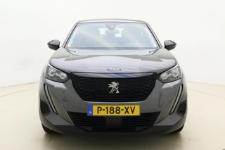 Peugeot 2008 1.2 PureTech 100pk Active Pack | Distributieriem vervangen in mei 2025 bij 92.519km | Navigatie | Climate Control | DAB+ | Lichtmetalen Velgen 16inch | Apple Carplay/Android Auto / 7