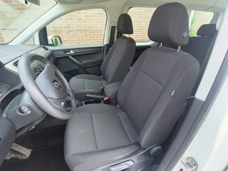 Volkswagen Caddy 1.0 Tsi Basic 102 PK 7 persoons  Rijklaar + 12 maanden Bovag-garantie Henk Jongen Auto's in Helmond,  al 50 jaar service zoals 't hoort! / 24