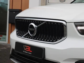 Volvo XC40 1.5 T3 Momentum Pro | Elek. wegklapbare trekhaak / 56