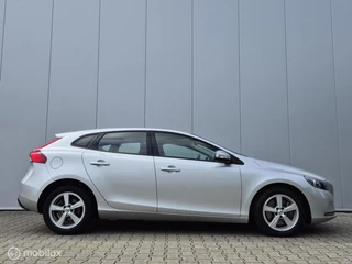 VOLVO V40 1.5 T2 EDITION AUTOMAAT/LED/NAVI/BLUETOOTH/CRUISE/16''LMV / 7