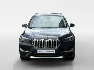 BMW X1 sDrive18i Business Edition Plus | Trekhaak | Leder | Navi | Stoelverwarming | Head-Up Display | Ambient Lighting | NL AUTO | Cruise Control | Climate Control | 12 maanden Bovag garantie | / 10
