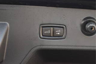 Porsche Panamera 4 Sport Turismo 3.0 Turbo Open dak | Keyless | Luchtvering | Carplay | Mem.stoelen | Softclose | 4x stoelverwarming | Bose | Full LED | 21" / 42