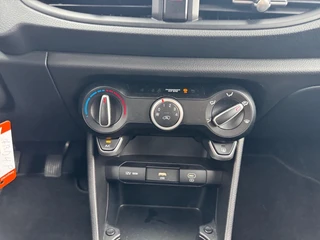 Kia Picanto 1.0 DPI DynamicPlusLine | Navigatie | LM-Velgen | Parkeercamera | Cruise control / 18