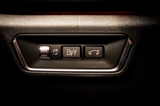 Lynk & Co 01 1.5 Plug-in Hybrid 262 Pk 360 Camera | Panoramadak | 75 km Elektrisch | Full Map Navi | NL Auto | 20 inch. LMV | 1e eigenaar / 73