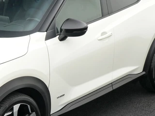 Nissan Juke 1.6 Hybrid Tekna Leer | 19 inch | Winterpack | BOSE / 43