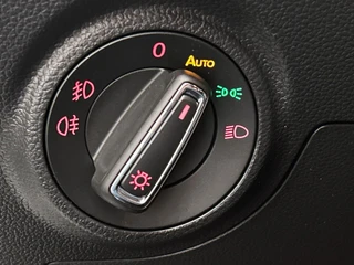 SEAT Ibiza 1.0 TSI Style Business Intense Trekhaak | Carplay | Cruise/Control | Climate/Control | Stoelverwarming | / 32