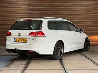 Volkswagen Golf Variant 1.4 TSI R-line | 150pk | DSG Camera | Licht+Zicht | Ambient | Winter Pakket / 5