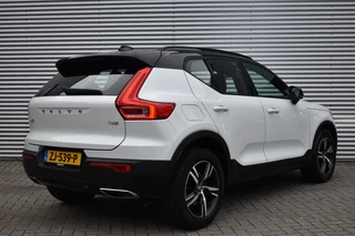 Volvo XC40 2.0 T4 R-DESIGN STOEL+STW VERW. / EL. A-KLEP / EL. WEGKLAP TREKHAAK / 6