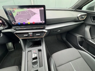CUPRA Leon 1.5 eTSI Business Edition * Beats Audio * Navigatie * Camera * Stoelverwarming * / 29