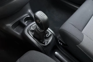 Citroen C4 Cactus PureTech 82pk Shine | Navigatie | Trekhaak | Achteruitrijcamera | Climate control | Cruise control | Dakrails | Lichtmetalen velgen | Parkeersensoren | Dealeronderhouden / 26