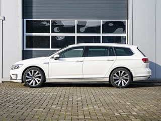 Volkswagen Passat Variant 1.4 TSI GTE Connected Series Camera | Full LED | App-connect | Comfortstoelen | PDC v+a | / 5