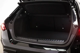 BMW 1-serie 123 xDrive | INNOVATION PACK | PANORAMADAK | STUURVERWARMING | MASSAGE |  HEAD UP | 360 CAMERA | 19" / 19
