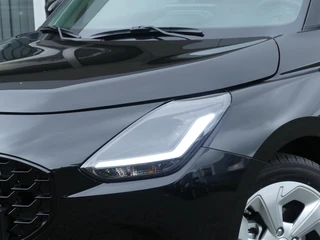 Suzuki Swift 1.2 Select Smart Hybrid Uit voorraad leverbaar, Stoel verwarming, Apple Carplay/Android Auto, Dode hoe detectie / 19