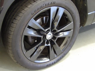 Škoda Karoq 1.5 TSI ACT Greentech 150pk DSG-7 Sportline Business / 13