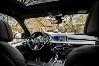 BMW X5 xDrive40e M Sport Full Black Adaptive Cruise 20" Panorama Head Up / 21