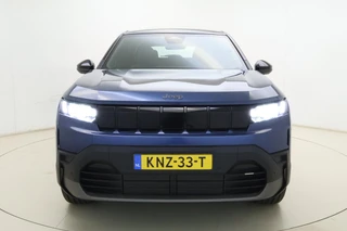 Jeep Compass Altitude 74 kWh | DEMO | 8 Jaar Speciale Garantie | Navigatie | Adapt. Cruise control | Climate control | Stoel- en stuurverwarming | Keyless | Zwart dak | 19" Lichtmetalen velgen / 7