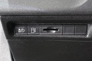 Peugeot 308 SW 1.6 Plug-in Hybrid 180 GT / 31