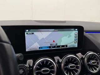 Mercedes-Benz B-klasse 220 4MATIC | Automaat | Adaptive cruise | Navigatie | Camera | Leder | Panoramadak / 23
