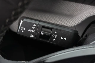 Citroen Ë-C3 Plus 113pk 44 kWh SOH 100% Airco Apple CarPlay / 35