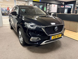 MG EHS 1.5 TGDI Luxury / Leder / Panoramadak / 360camera / 6