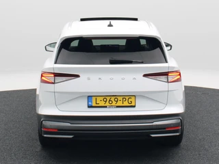 Škoda Enyaq iV 60 180 Pk | Panoramadak | Crystal Light LED | Stuur- en Stoelverwarming | Privacy Glass | Camera | 21 Inch / 8