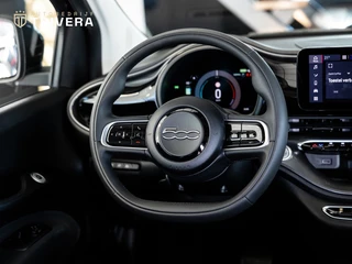 Fiat 500e 42 kWh Icon l SoH 95% l AUT l NAV l CLIMATE l Keyless entry l 1ste eig.l Dealer onderh.l ALS NIEUW / 19