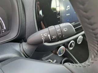 Toyota Aygo X PLAY AIRCO CAMERA AD-CRUISE APPLE/ANDROID NL-AUTO / 17