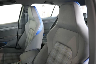 Volkswagen Golf 1.4 EHYBRID GTE / 20