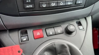 Peugeot Partner Tepee 1.2 PureTech 110PK Allure | Trekhaak | Navigatie | parkeersensoren | Nieuwe Distributieriem | Cruise Control | Climate Control / 26