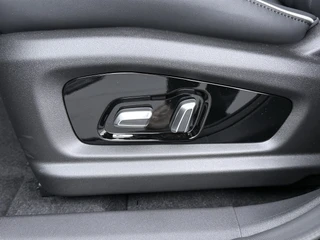 Omoda 5 EV Premium 61 kWh  - Schuif/kantel dak - Adaptieve cruisecontrol - Sfeerverlichting - Apple Carplay - Android Auto 7 Jaar of 150.000km Fabrieksgarantie / 20