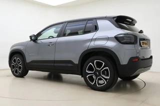 Jeep Avenger Summit 54 kWh | Camera | Apple carplay/Android auto | Voorruitverwarming | Climate control / 13