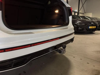 Volkswagen Tiguan 1.5 TSI R-Line Pano Head-up Trekhaak VOL! / 24