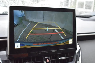 Toyota Corolla Cross Hybrid Active | Camera | Carplay | Cruise Control | / 17