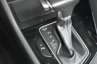 KIA Niro 1.6 GDi Hybrid ExecutiveLine |Schuifdak / 28