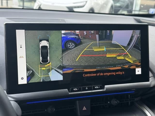 Toyota C-HR 2.0 Plug-in Hybrid 220 Première Edition PANODAK LEER 360° CAMERA JBL-AUDIO EL-STOEL STOEL/STUURVERW BLIND SPOT KEYLESS LED EL-ACHTERKLEP 19'' LM-VELGEN NL-AUTO / 19