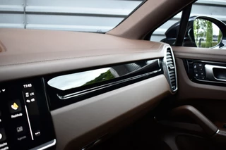 Porsche Cayenne Coupé 3.0 E-Hybrid Platinum Edition SportDesign  | Panorama | Bose | Trekhaak elektr. | Stoelventilatie | 21'' Wielen | / 31