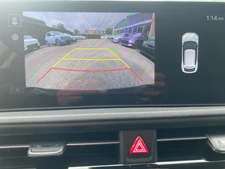 Kia EV6 Light Edition 63 kWh | VOORRAAD VOORDEEL NU €42.950,- | Direct leverbaar | Stoel+Stuur verwarming | Climate control | Navigatie | Parkeer camera achter | Parkeer sensoren voor en achter / 23