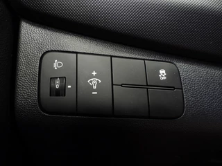 Hyundai i10 1.0i Comfort Smart Pack NAVI/AIRCO/CRUISE/PDC! / 16