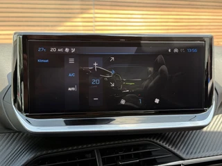 Peugeot 208 1.2 Hybrid 110 e-DCS6 Allure / 30