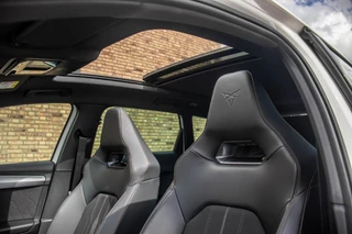 CUPRA Leon Sportstourer 1.4 e-Hybrid 245PK, Pano, Half Leder / 13